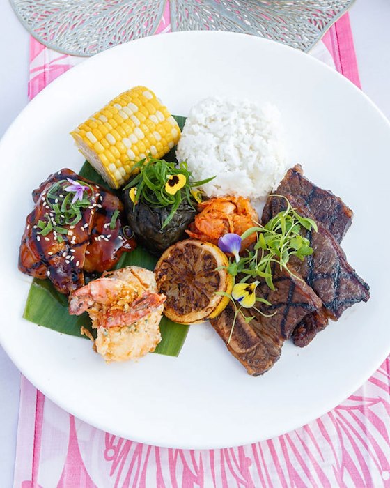 Waikiki Hawaiian Luau | Royal Hawaiian Luau